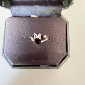 Girls Disney Minnie Mouse ring. Silver Fuchsia Crystal October ring. Size 4